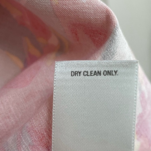 Dressbarn Bright Floral Sleeveless Zip Back Lined Woman's Knee Length Dress - Picture 5 of 12